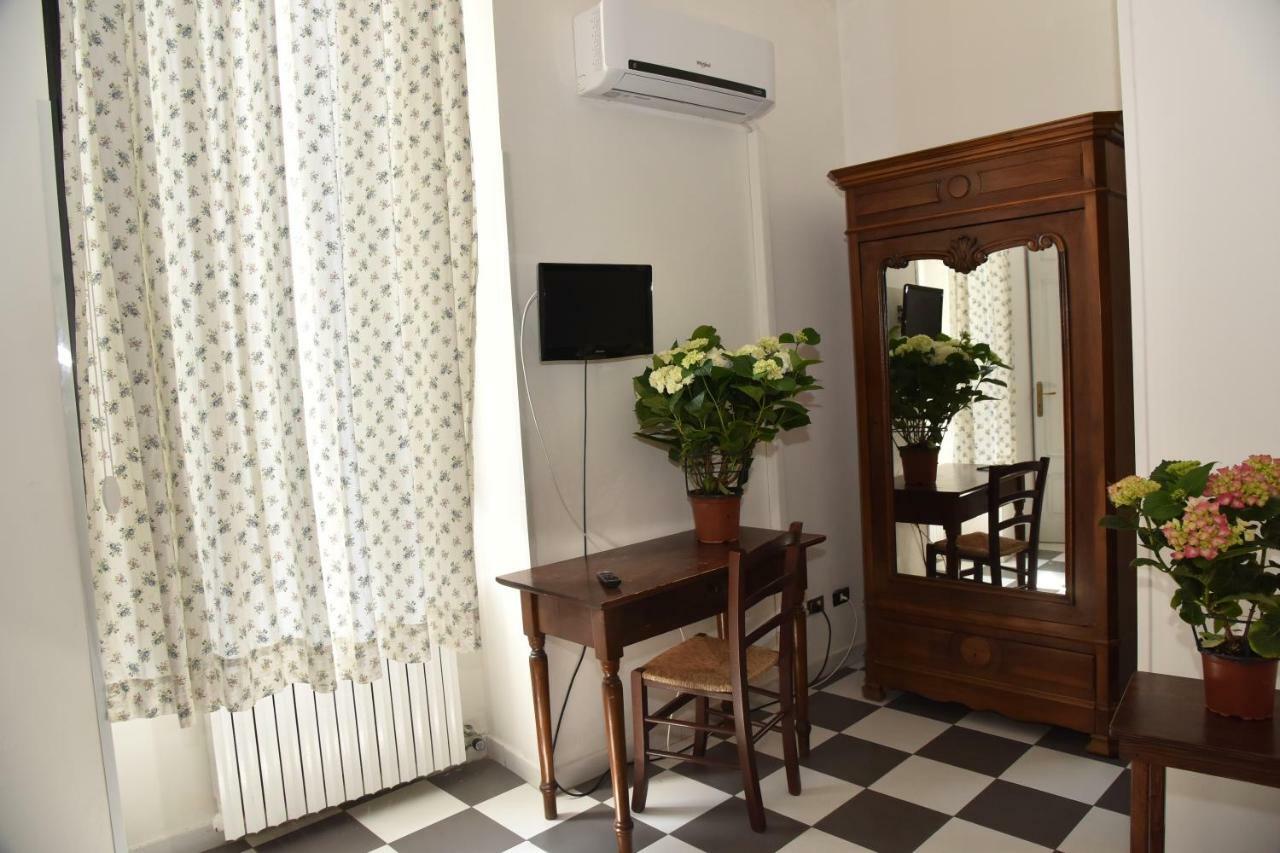Sogni D'Oro Lecce Bed & Breakfast Bagian luar foto