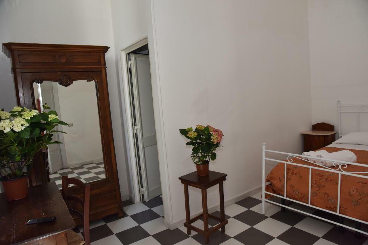 Sogni D'Oro Lecce Bed & Breakfast Bagian luar foto