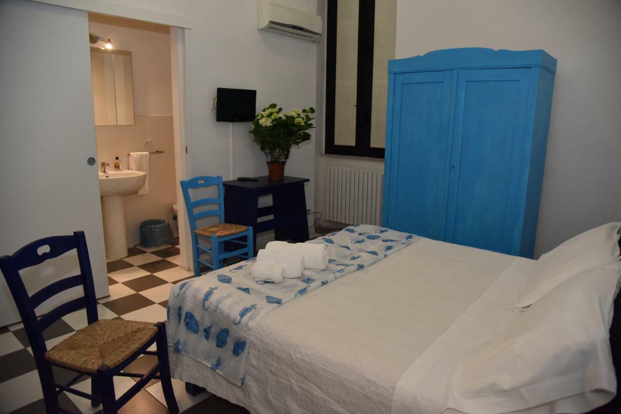 Sogni D'Oro Lecce Bed & Breakfast Bagian luar foto