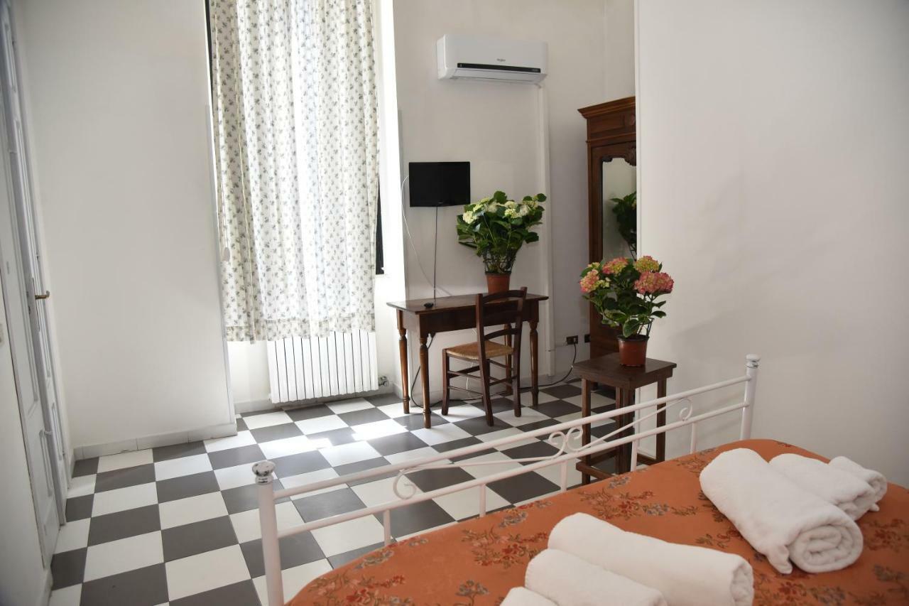 Sogni D'Oro Lecce Bed & Breakfast Bagian luar foto